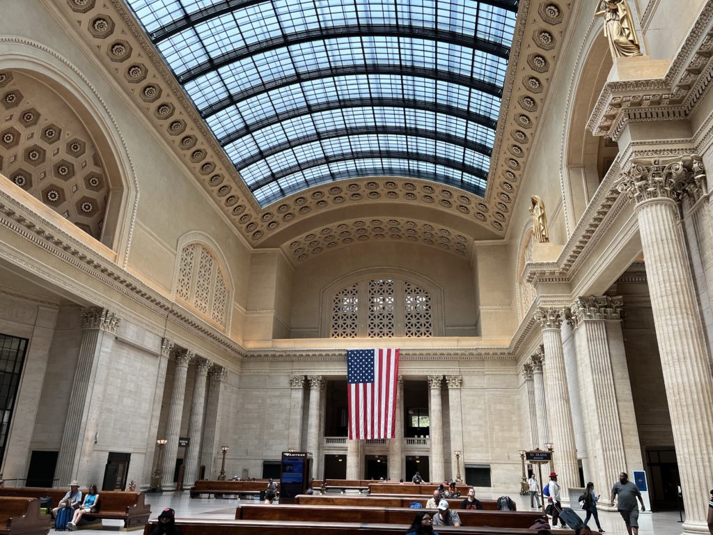 Chicago Union Station - Best places for pictures in Chicago, IL